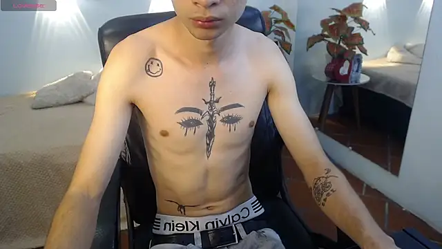 LucassSmith11 online show from 01/10/26, 11:38