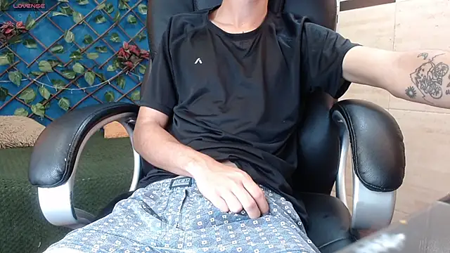 LucassSmith11 online show from 01/14/26, 11:58