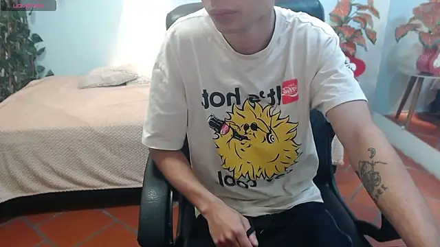 LucassSmith11 online show from 12/18/25, 11:47