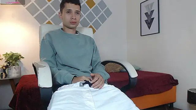 Snapshot of LucassSmith11 chatting on 02/22/26, 03:13 LucassSmith11 online show from 02/22/26, 03:13