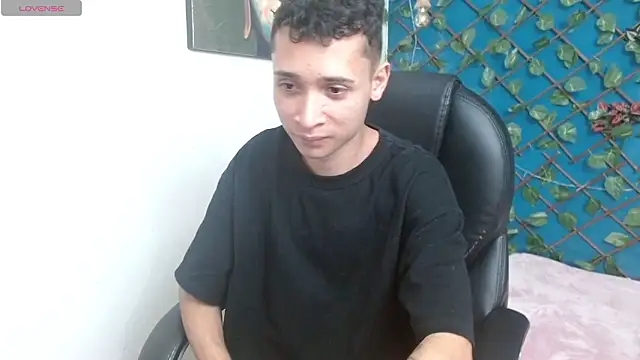 Snapshot of LucassSmith11 chatting on 02/10/26, 07:13 LucassSmith11 online show from 02/10/26, 07:13