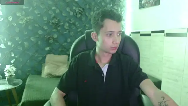 LucassSmith11 online show from 12/14/25, 11:27