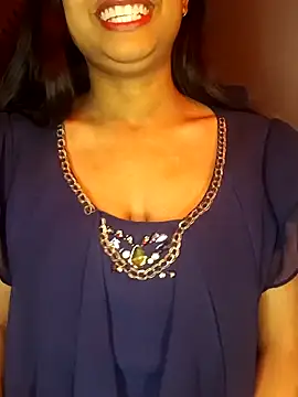 Snapshot of RESHMA01 chatting on 11/30/25, 07:47 RESHMA01 online show from 11/30/25, 07:47