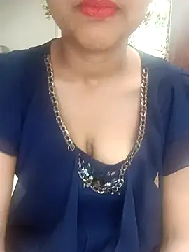 Snapshot of RESHMA01 chatting on 03/30/26, 09:44 RESHMA01 online show from 03/30/26, 09:44