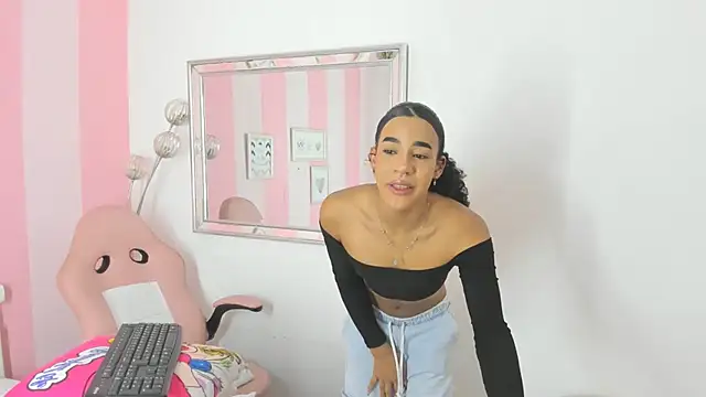 Amaia Monroe online show from 01/10/26, 11:33