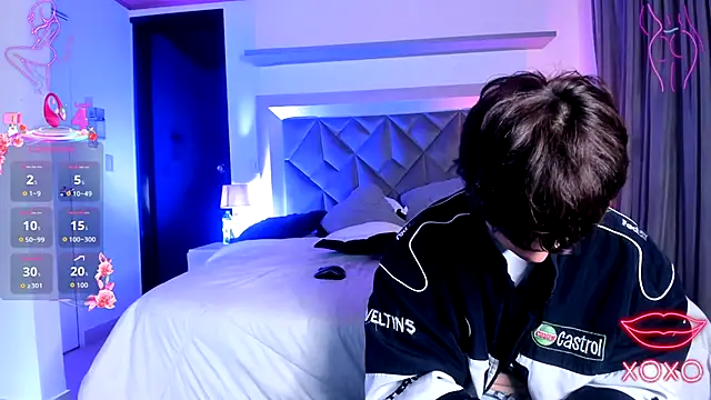 Brenda Tina online show from 12/21/25, 04:41