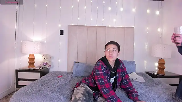 Brenda Tina online show from 01/05/26, 08:45