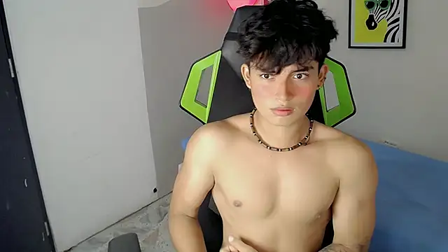 Green XoX online show from 11/29/25, 09:48