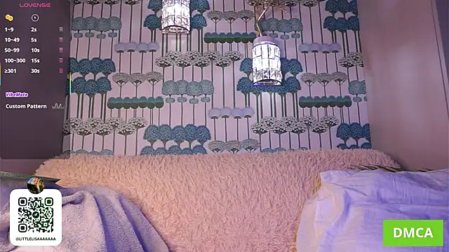 ElizzaBed online show from 12/17/25, 04:28