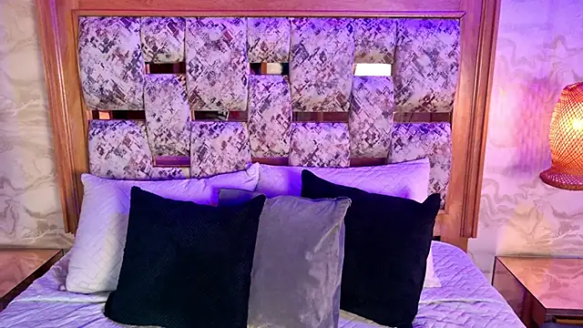 emily dempsey online show from 02/15/26, 07:13