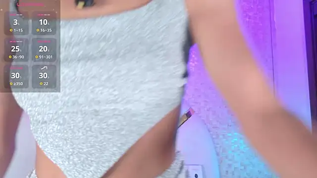 Snapshot of emily_dempsey chatting on 12/20/25, 07:50 emily dempsey online show from 12/20/25, 07:50