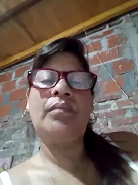 SsarayySan online show from 12/19/25, 09:50