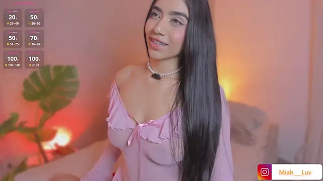 miah luv online show from 05/18/26, 07:51