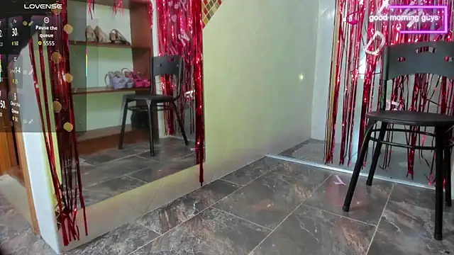 Snapshot of AnitaDuque chatting on 02/18/26, 04:10 AnitaDuque online show from 02/18/26, 04:10