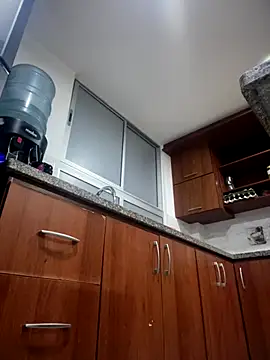 AnitaDuque online show from 12/16/25, 12:04