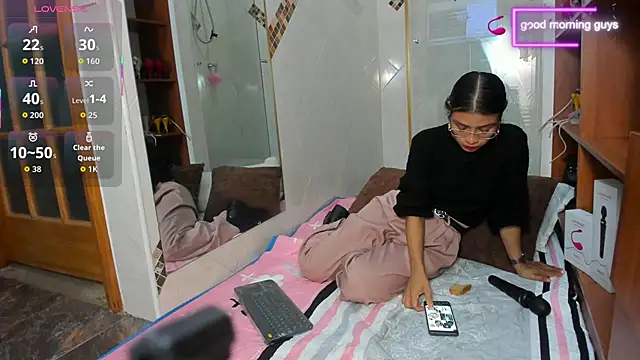 AnitaDuque online show from 01/08/26, 03:45