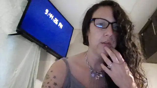 Snapshot of MissSweetB92881 chatting on 12/01/25, 02:45 MissSweetB92881 online show from 12/01/25, 02:45