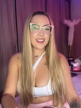 AlyonaWester  online show from 02/10/26, 09:25