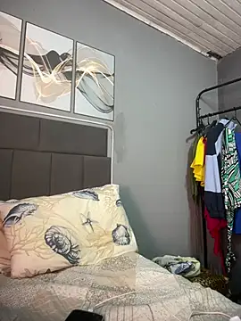 larysinha online show from 04/11/26, 05:27