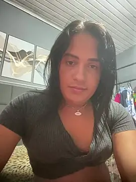 larysinha online show from 02/02/26, 05:23