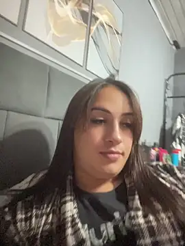 Snapshot of larysinha chatting on 06/25/26, 11:10 larysinha online show from 06/25/26, 11:10