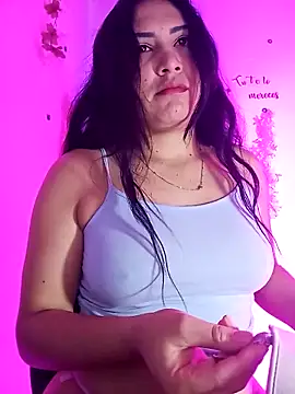 Emy cutee online show from 04/20/26, 12:41