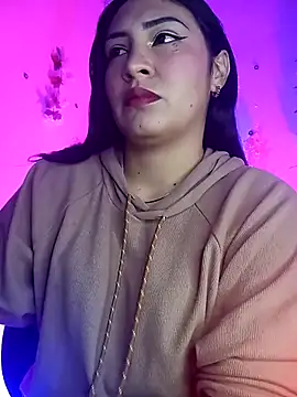 Emy cutee online show from 01/13/26, 12:20