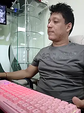 KairoStormX online show from 12/20/25, 01:08