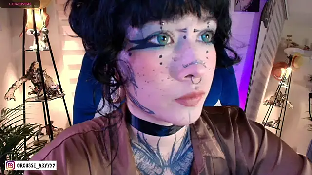 Snapshot of AryRousse chatting on 06/10/26, 04:03 AryRousse online show from 06/10/26, 04:03