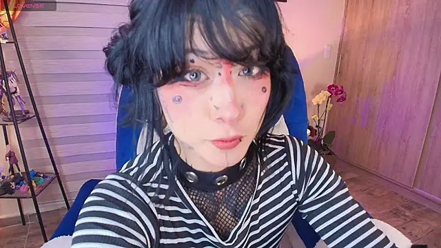 Snapshot of AryRousse chatting on 02/18/26, 05:27 AryRousse online show from 02/18/26, 05:27