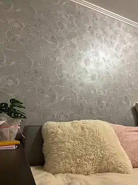 s4rah online show from 12/14/25, 02:44