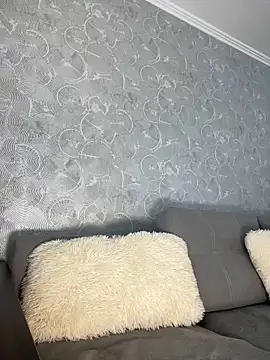 Snapshot of s4rah chatting on 03/17/26, 10:51 s4rah online show from 03/17/26, 10:51