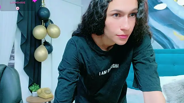 Snapshot of violeta_0426 chatting on 03/20/26, 12:28 violeta 0426 online show from 03/20/26, 12:28