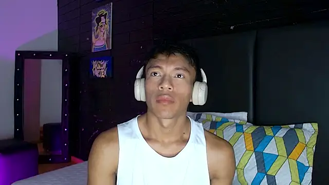 santinaughty online show from 01/07/26, 09:20