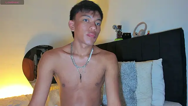 santinaughty online show from 01/19/26, 01:31