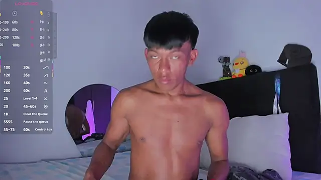 santinaughty online show from 04/11/26, 08:45