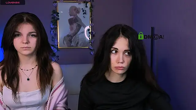 Snapshot of mikameovv chatting on 12/19/25, 09:17 mikameovv online show from 12/19/25, 09:17