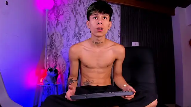 Jake beach  online show from 02/18/26, 04:10