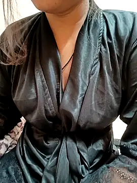 Rukmadi hot online show from 02/18/26, 05:16