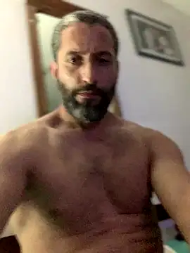 Snapshot of Calientesensible chatting on 12/20/25, 06:49 Calientesensible online show from 12/20/25, 06:49