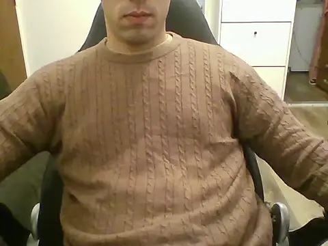 Snapshot of Lhagus97 chatting on 11/29/25, 04:45 Lhagus97 online show from 11/29/25, 04:45