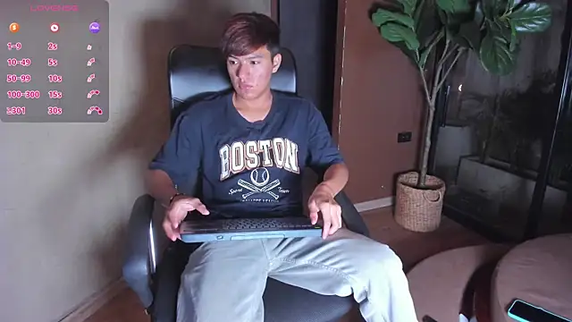 isaac grimm online show from 03/26/26, 03:16