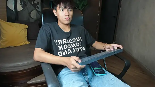 isaac grimm online show from 02/24/26, 03:07