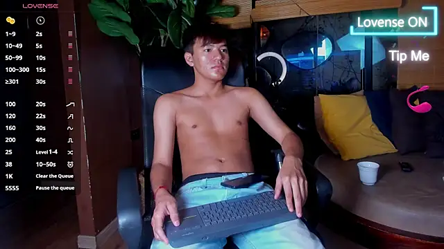 isaac grimm online show from 03/30/26, 03:19