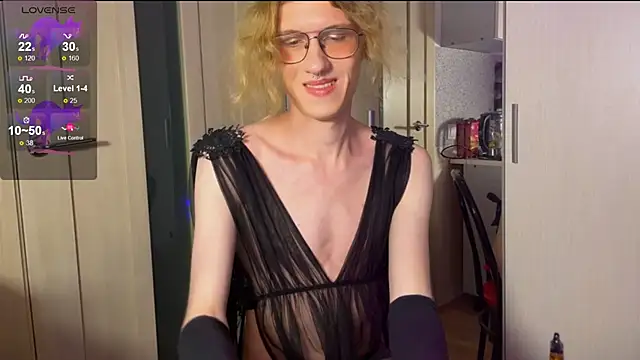 Avery adam online show from 03/09/26, 02:04