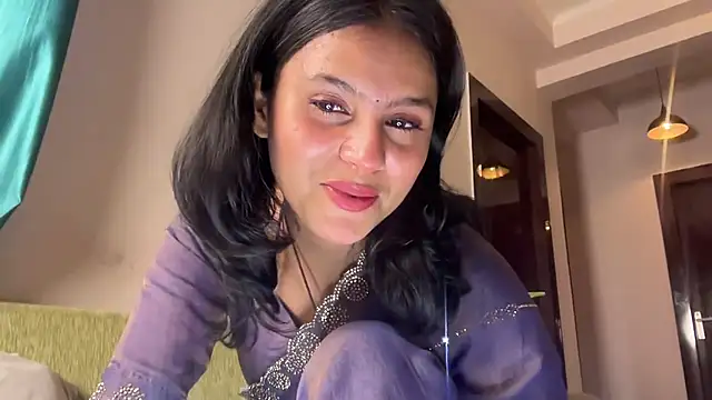 Piyyuu online show from 04/13/26, 06:56