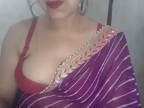 Hotronita123 online show from 05/21/26, 05:43