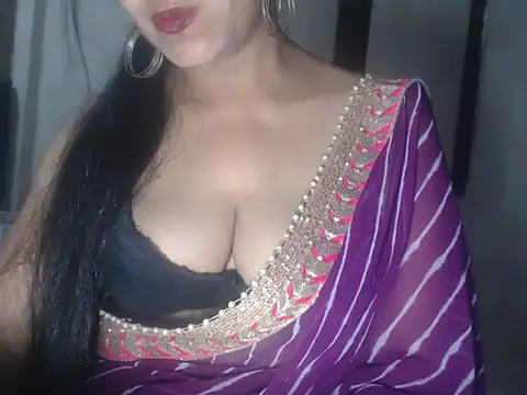 Hotronita123 online show from 04/29/26, 05:30