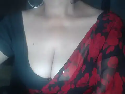 Hotronita123 online show from 02/19/26, 05:21