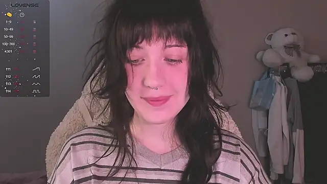 MePretty online show from 10/21/25, 05:23